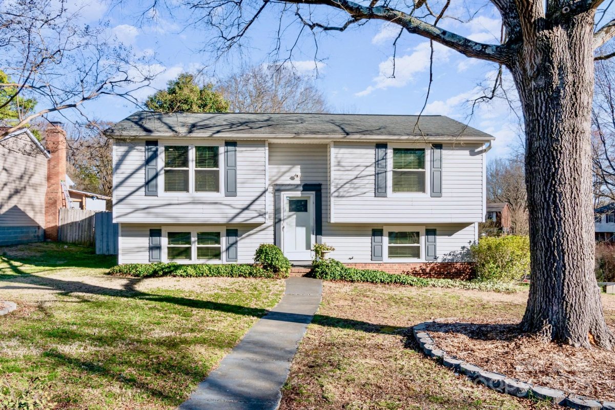 5304 Split Oak Drive