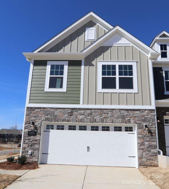 4005 Lawnview Drive
