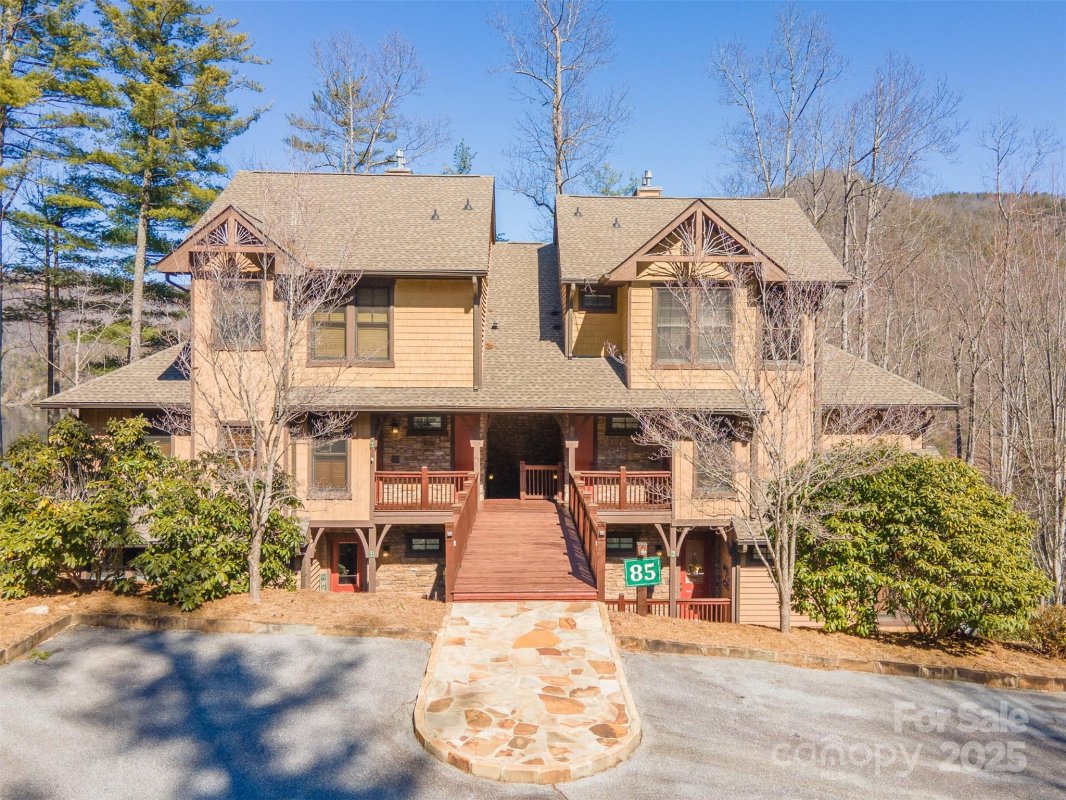 85 Southshore Drive