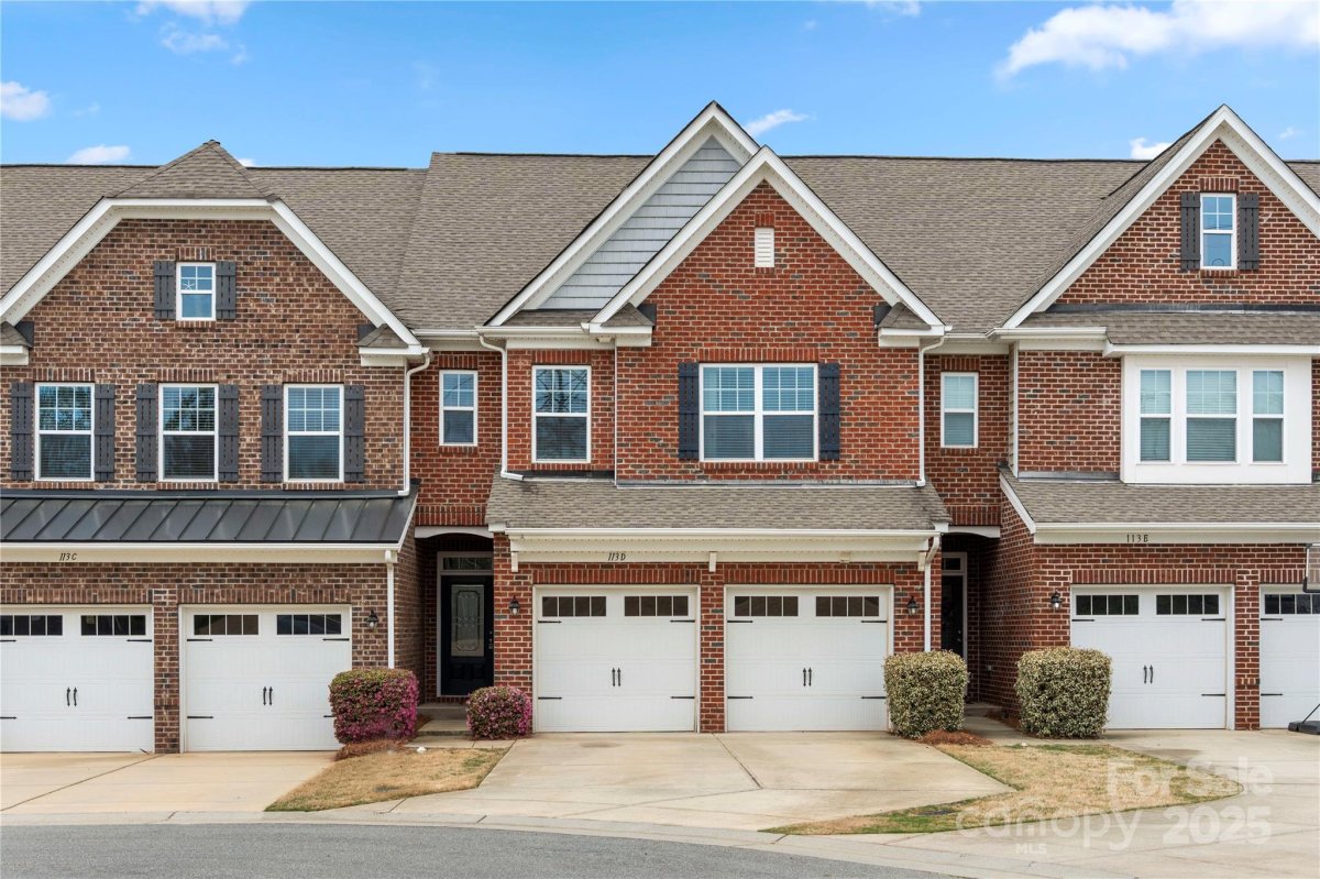 113 Burlingame Court