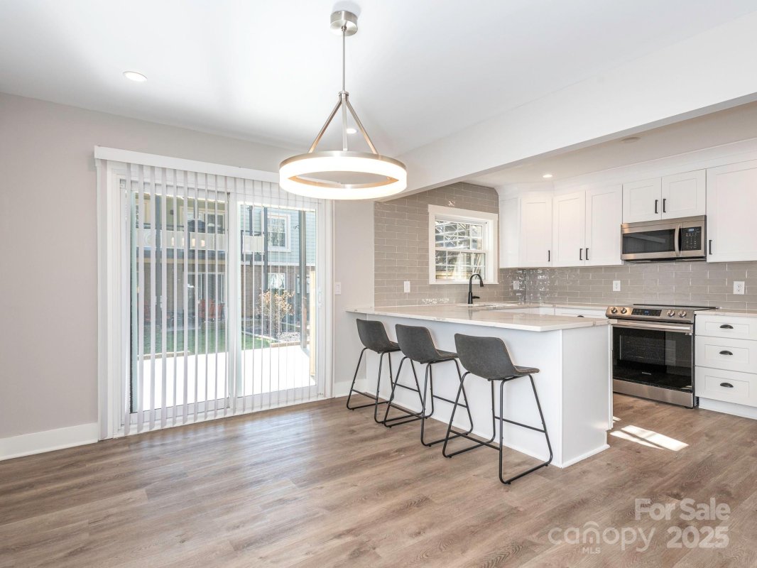 2628 Park Road #F