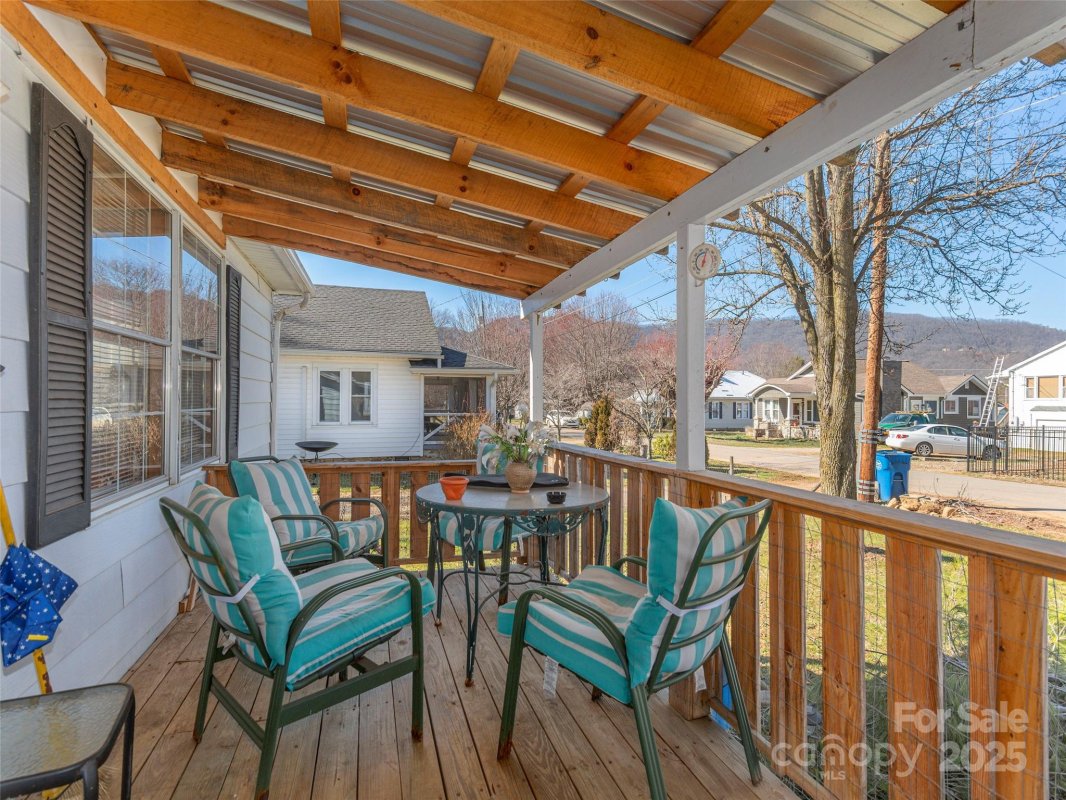 63 Poplar Street