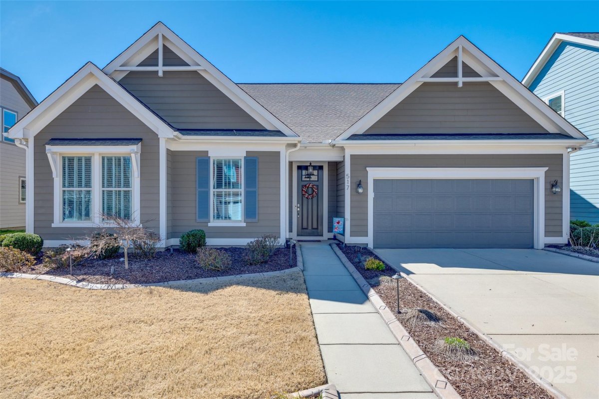 517 Red Wolf Lane