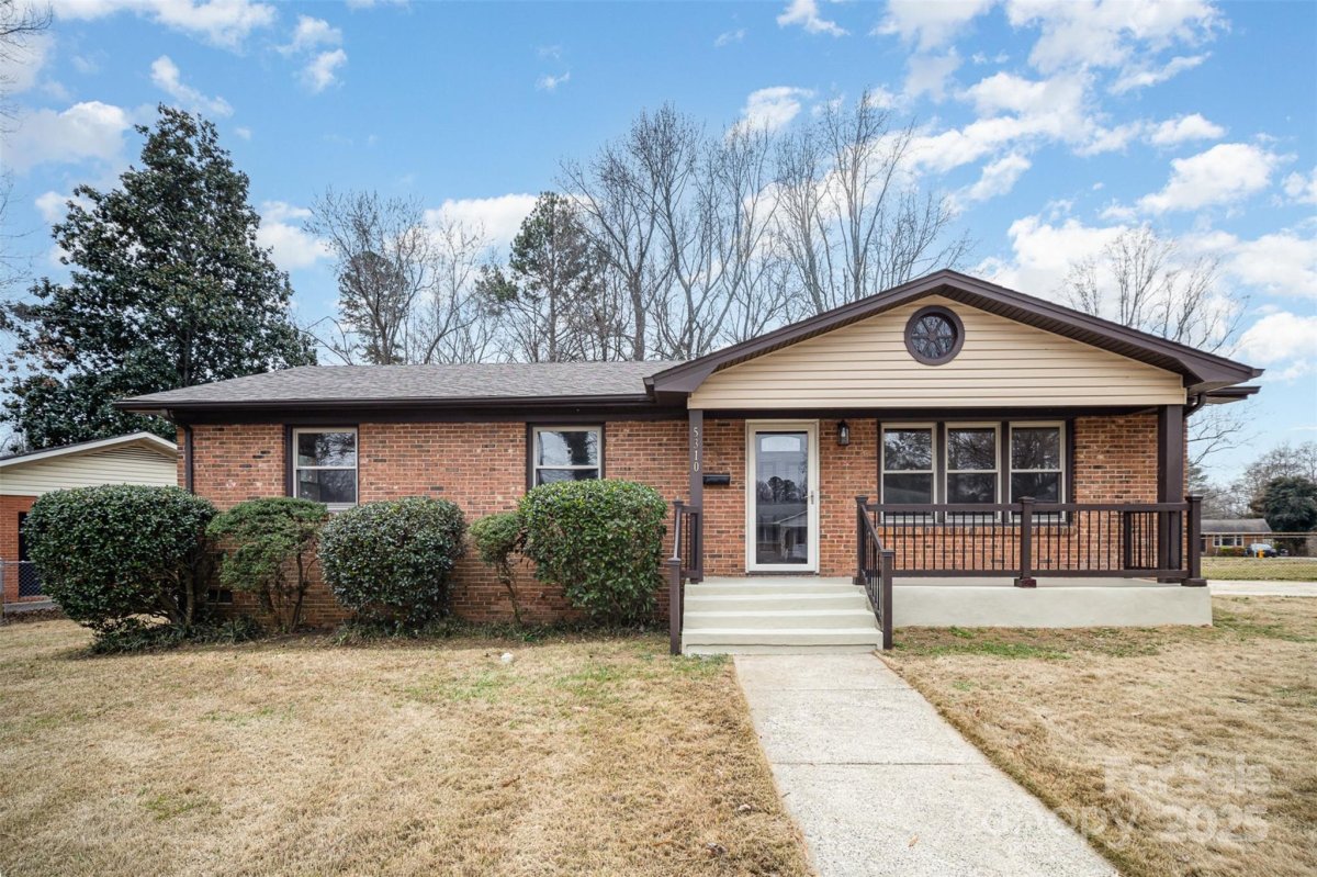 5310 Myrica Lane