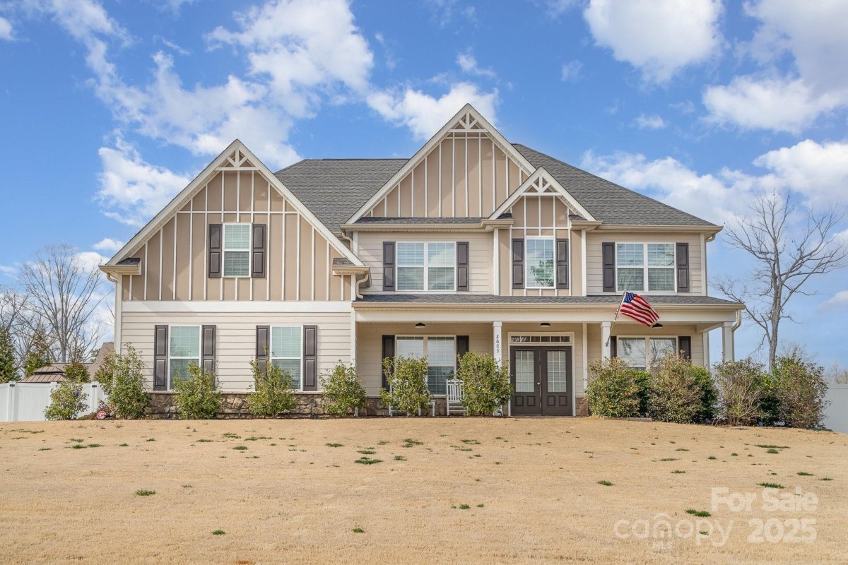 2605 Lakefront Drive