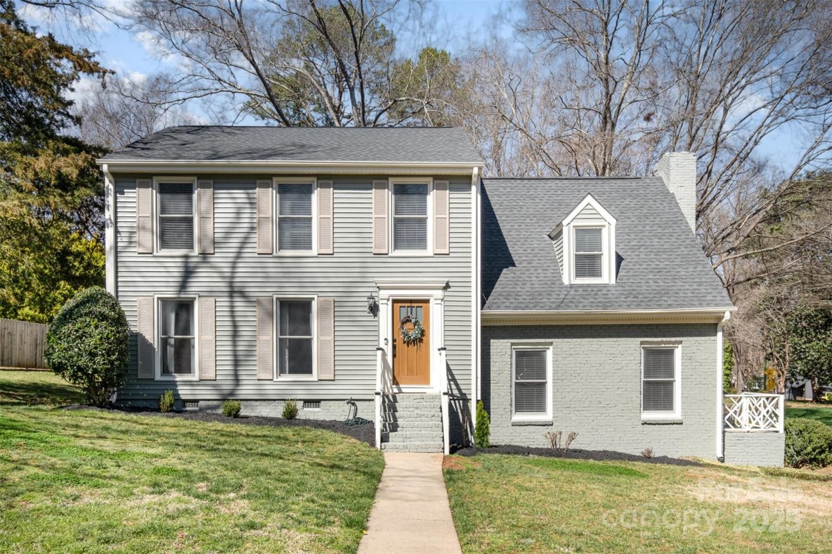 5019 Crooked Oak Lane