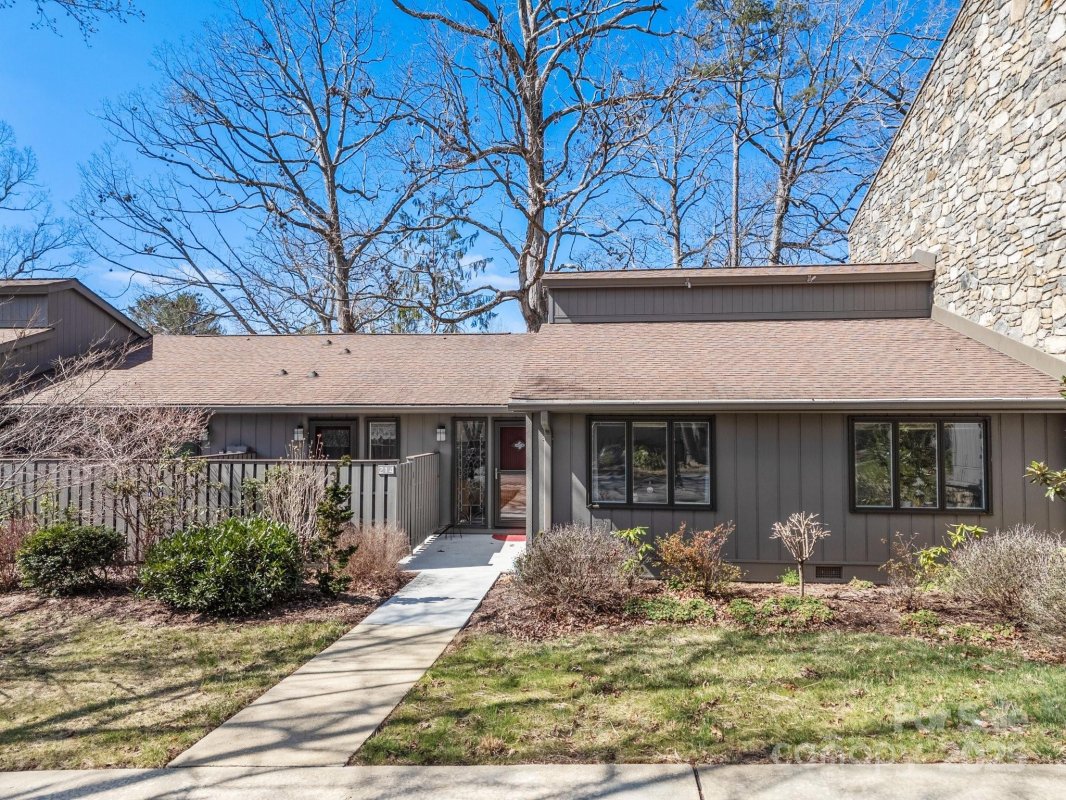 214 Crowfields Drive
