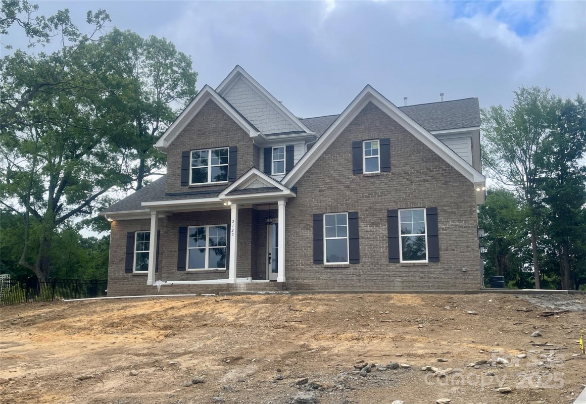 2720 Old Course Road