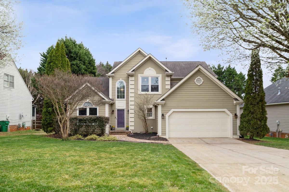 6614 Redbridge Trail