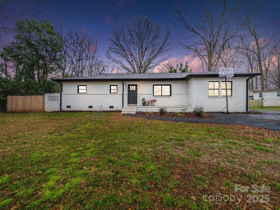 404 Plaza Drive