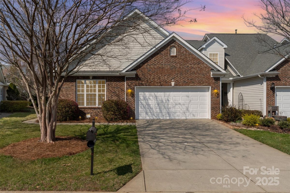 620 Amethyst Circle