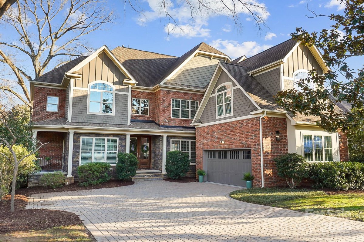 2305 Flintwood Lane