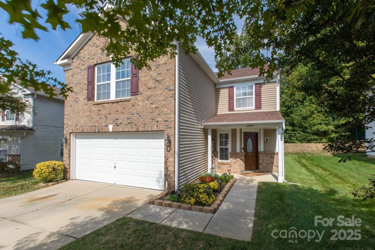 6808 Wandering Creek Drive