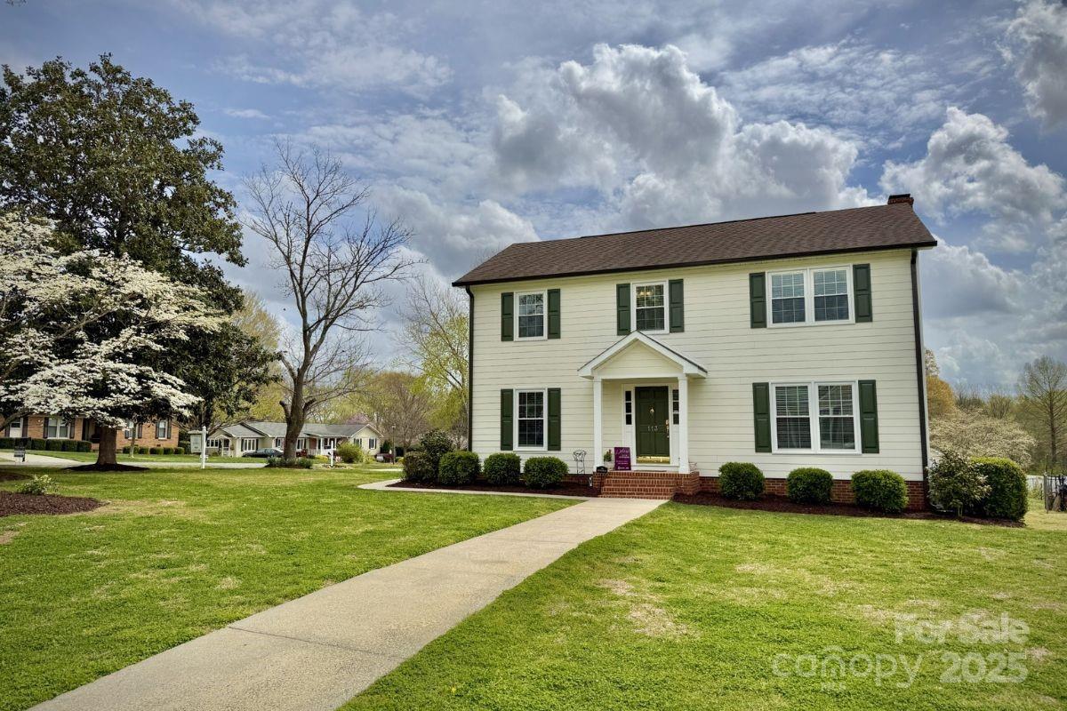 113 Windsong Court