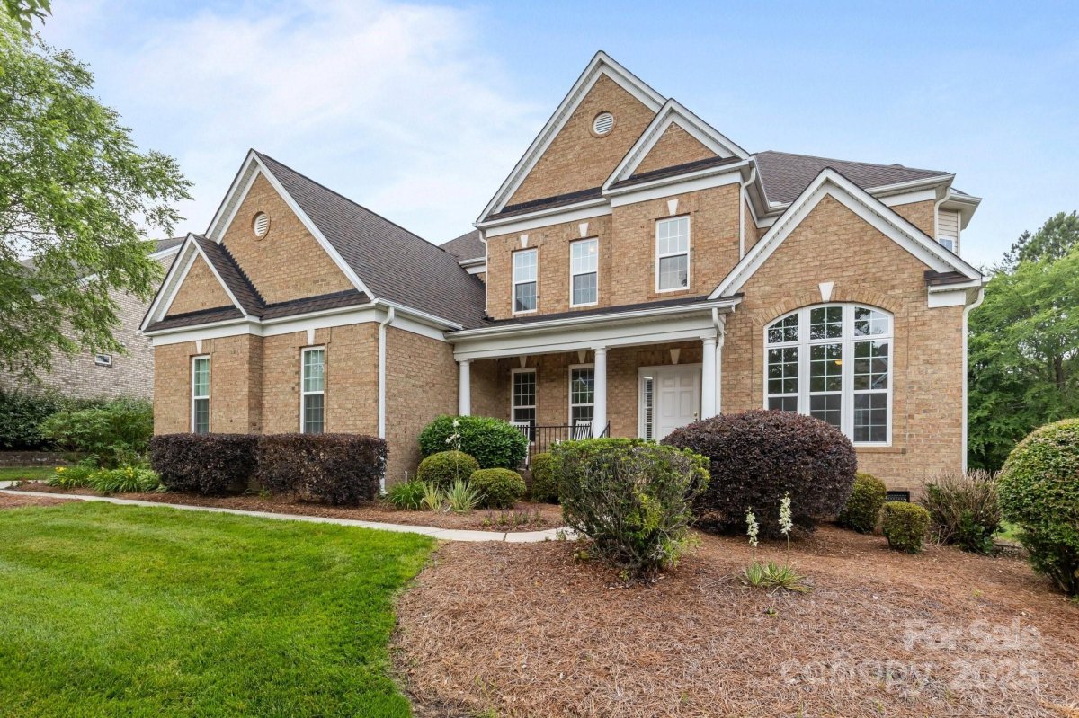 561 Keystone Court
