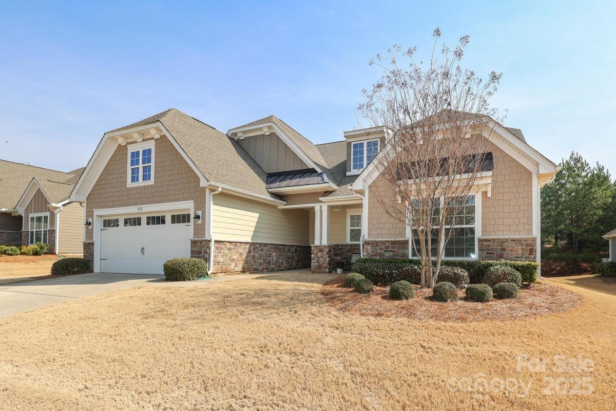 3102 Arches Bluff Circle