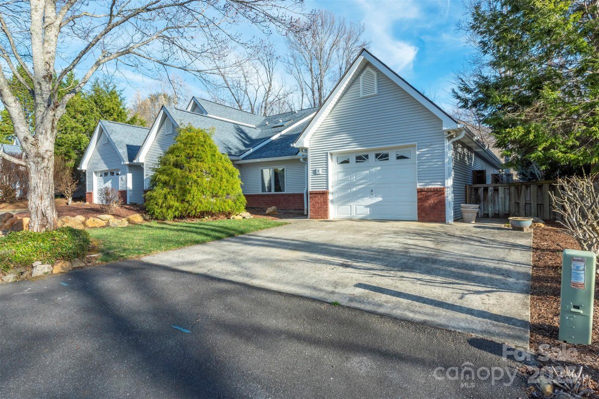 9 Village Parkway