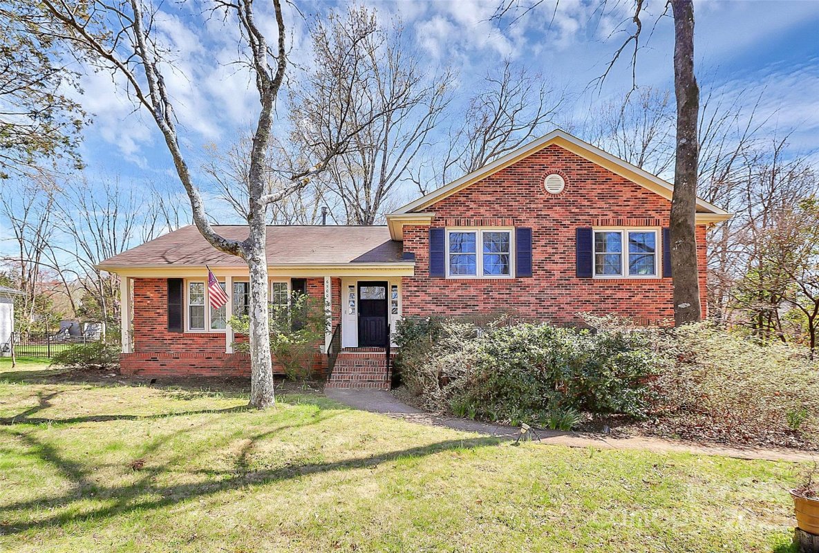 6500 Windyrush Road