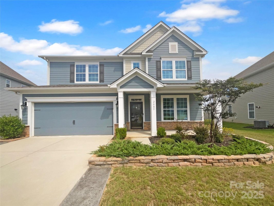 2085 Saddlebred Drive