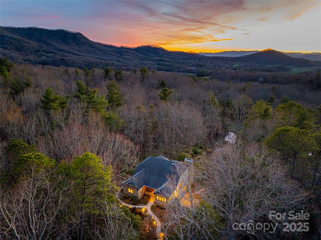 400 Sugar Hollow Road