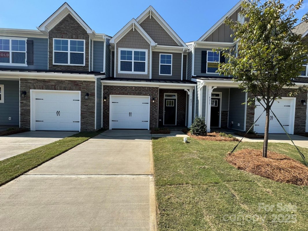 4211 Black Court