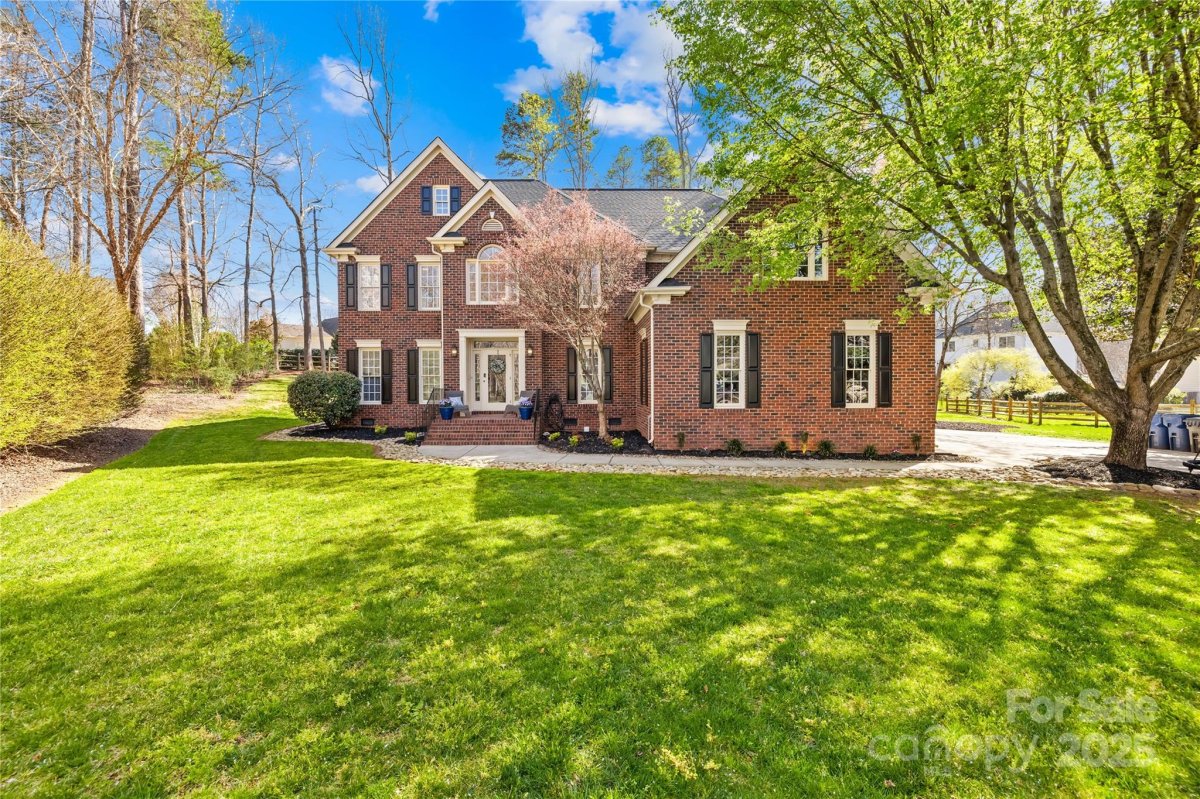 16103 Greenfarm Road