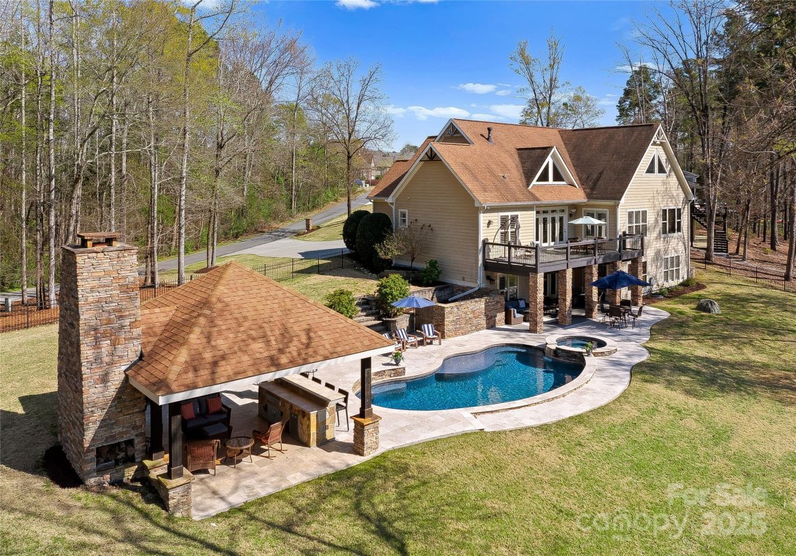 15808 Lake Ridge Road