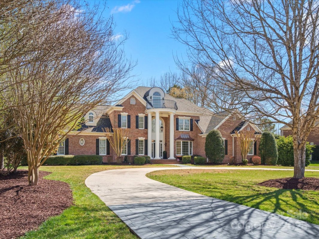 1511 Churchill Downs Drive