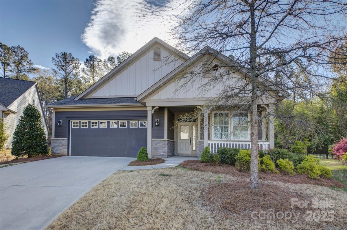 15316 Red Canoe Way