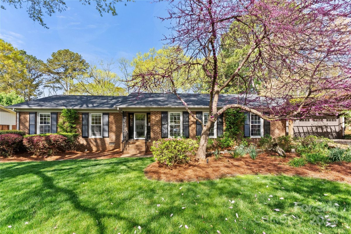 417 Roselawn Place