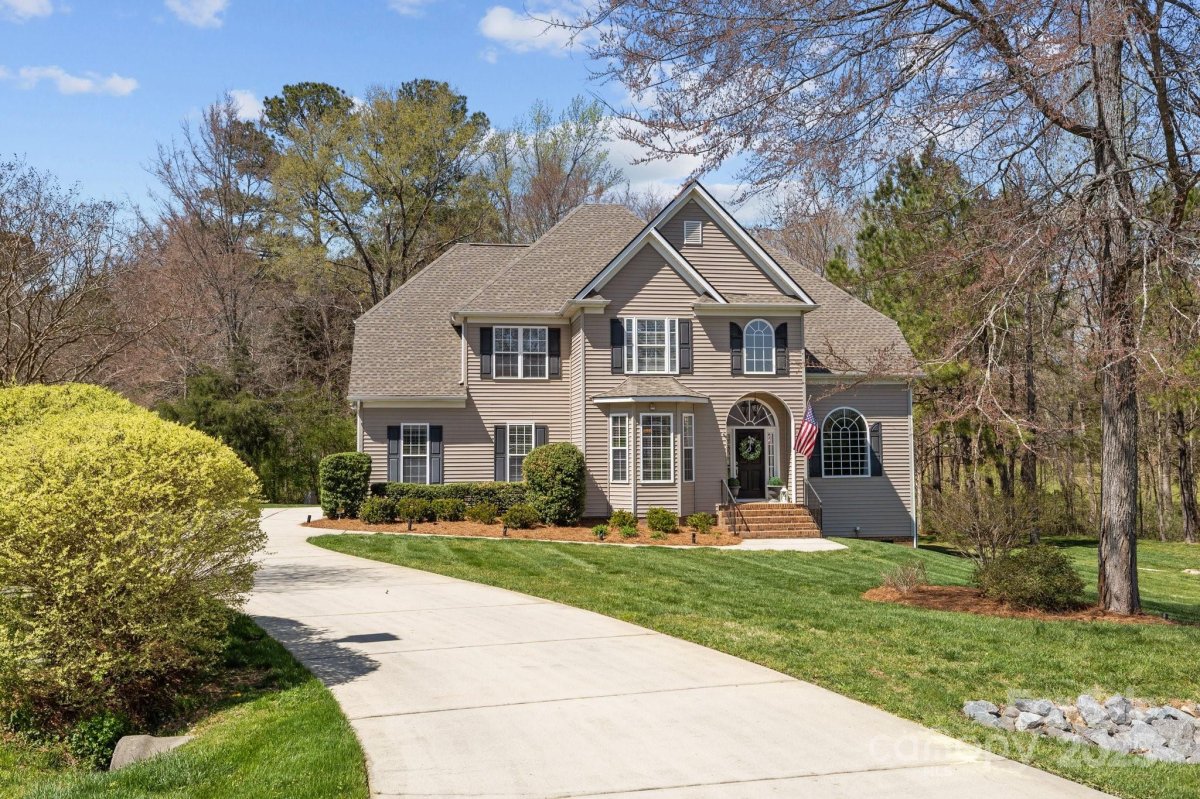2725 Barwick Lane