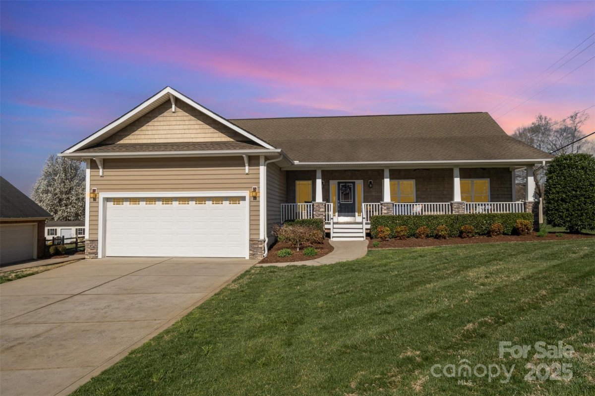 8200 Deer Drive