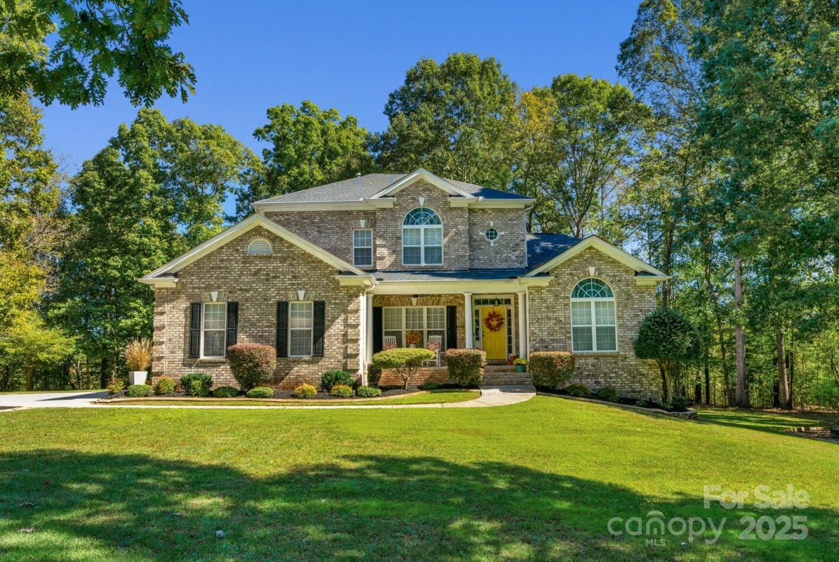 4586 Chanel Court