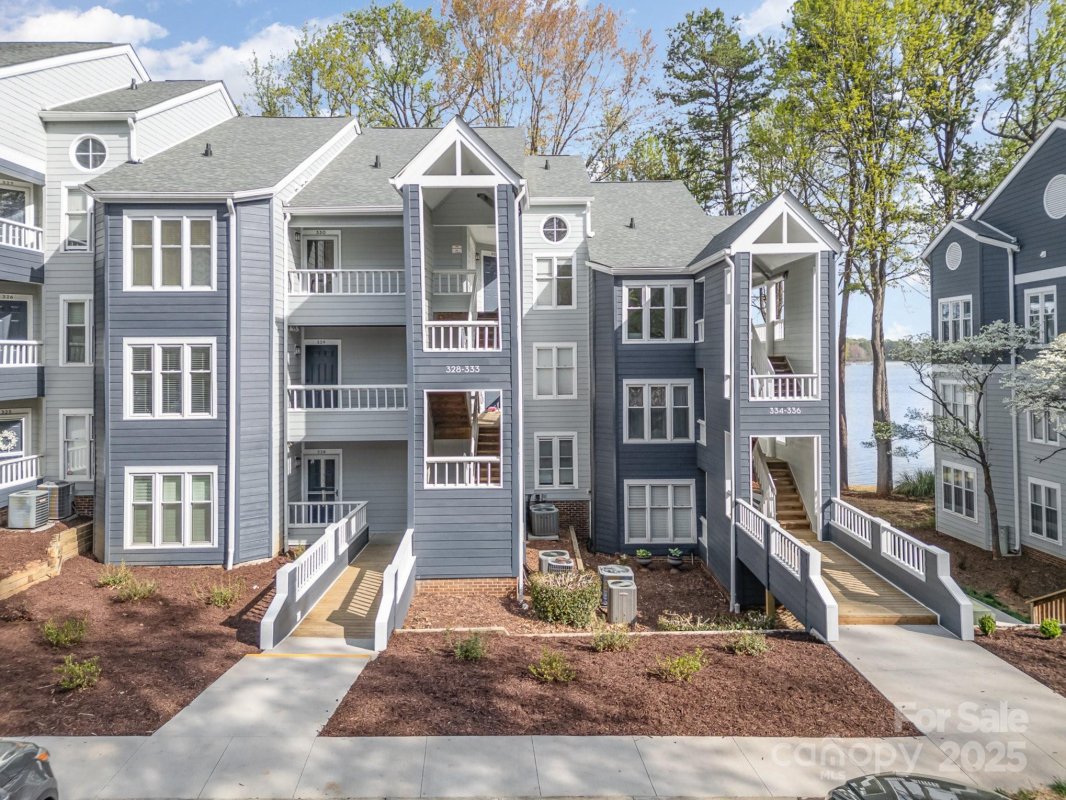 329 Northwest Drive