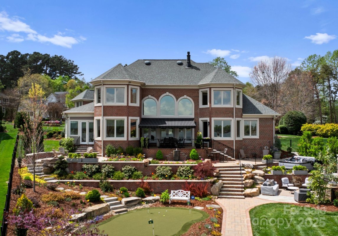 3988 Channel Point Lane