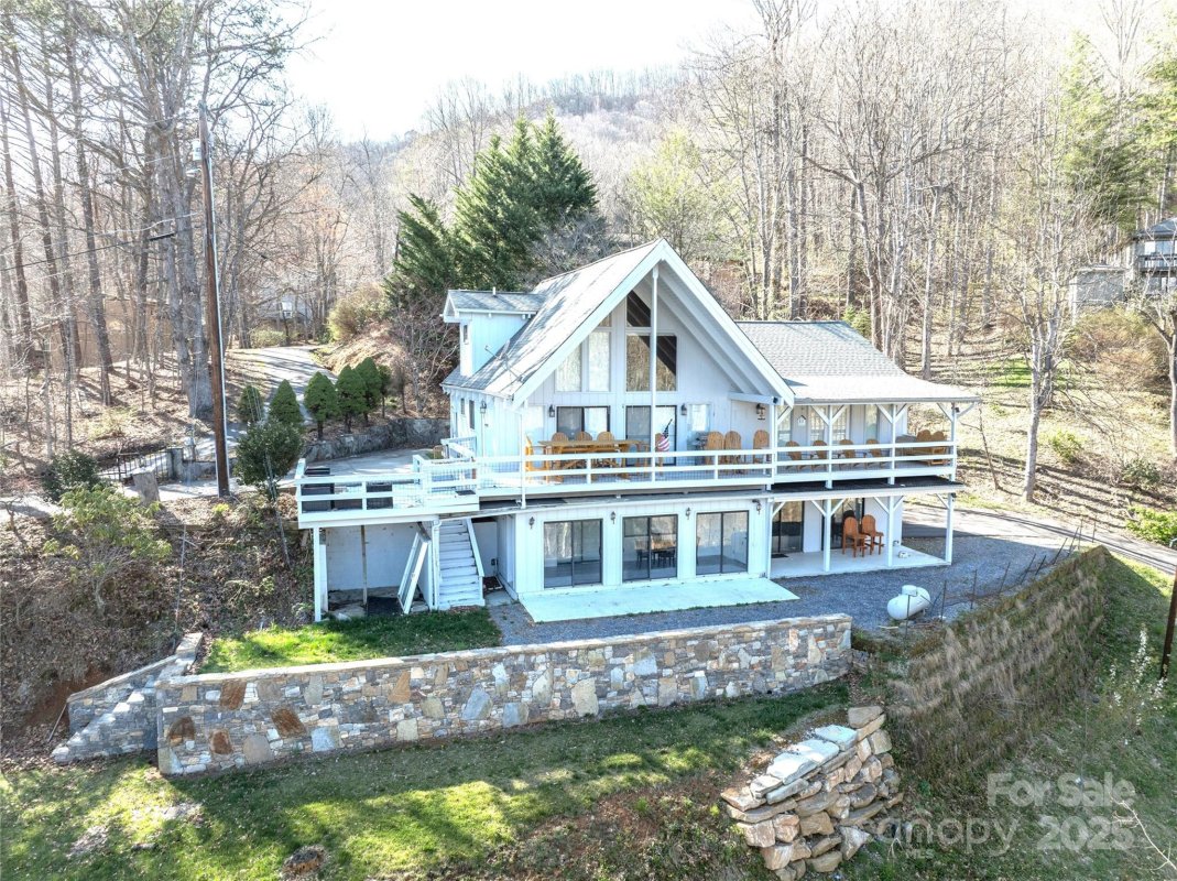 158 Blackberry Lane
