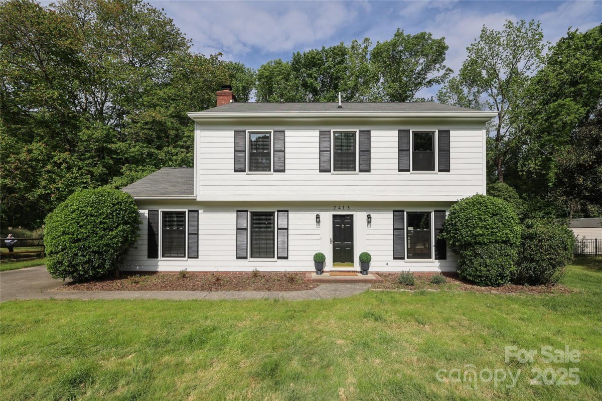 2413 Bergen Court