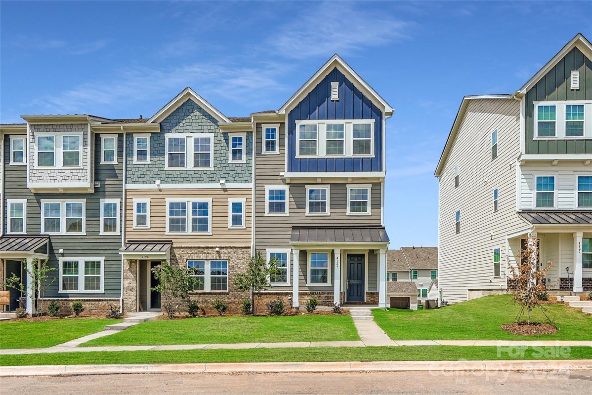 4124 Skyboat Circle