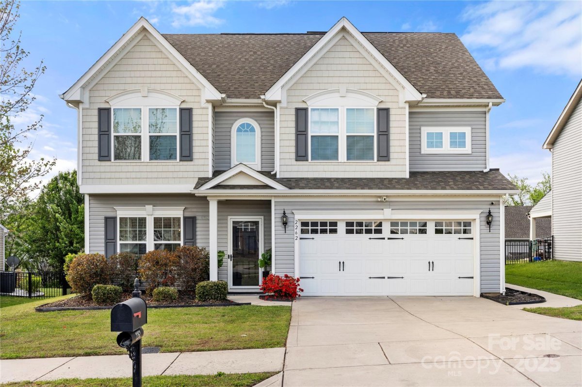 2262 Galloway Lane
