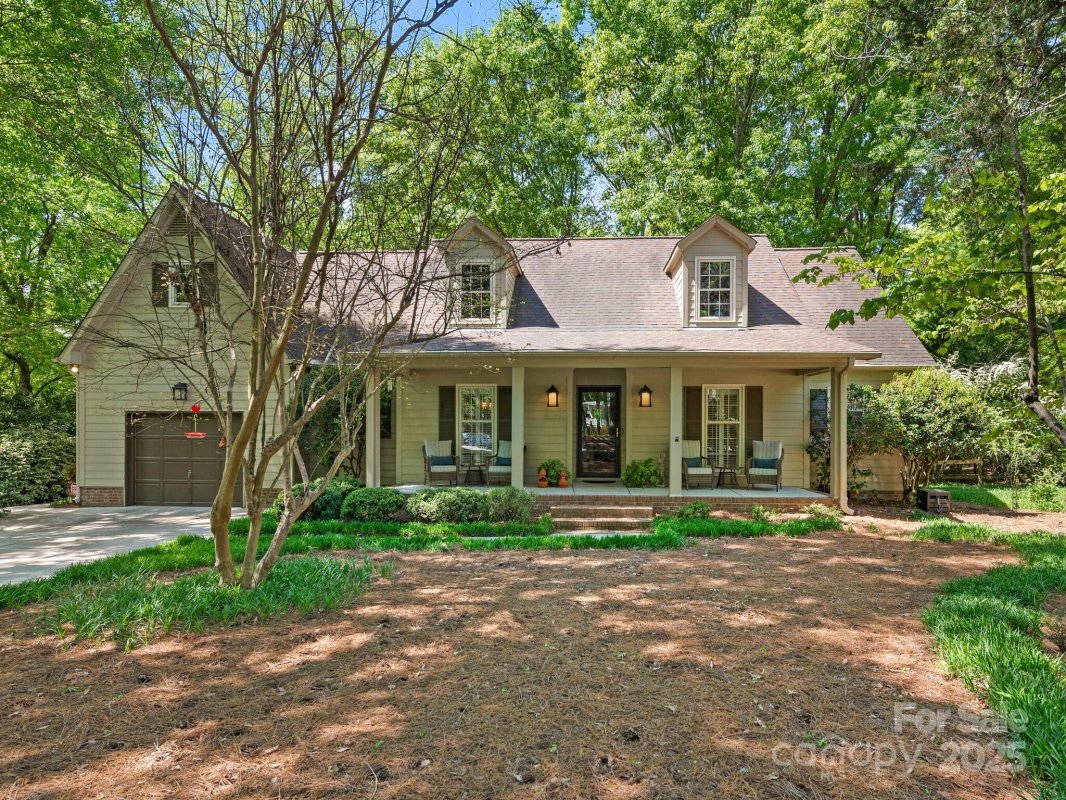 5935 Winburn Lane