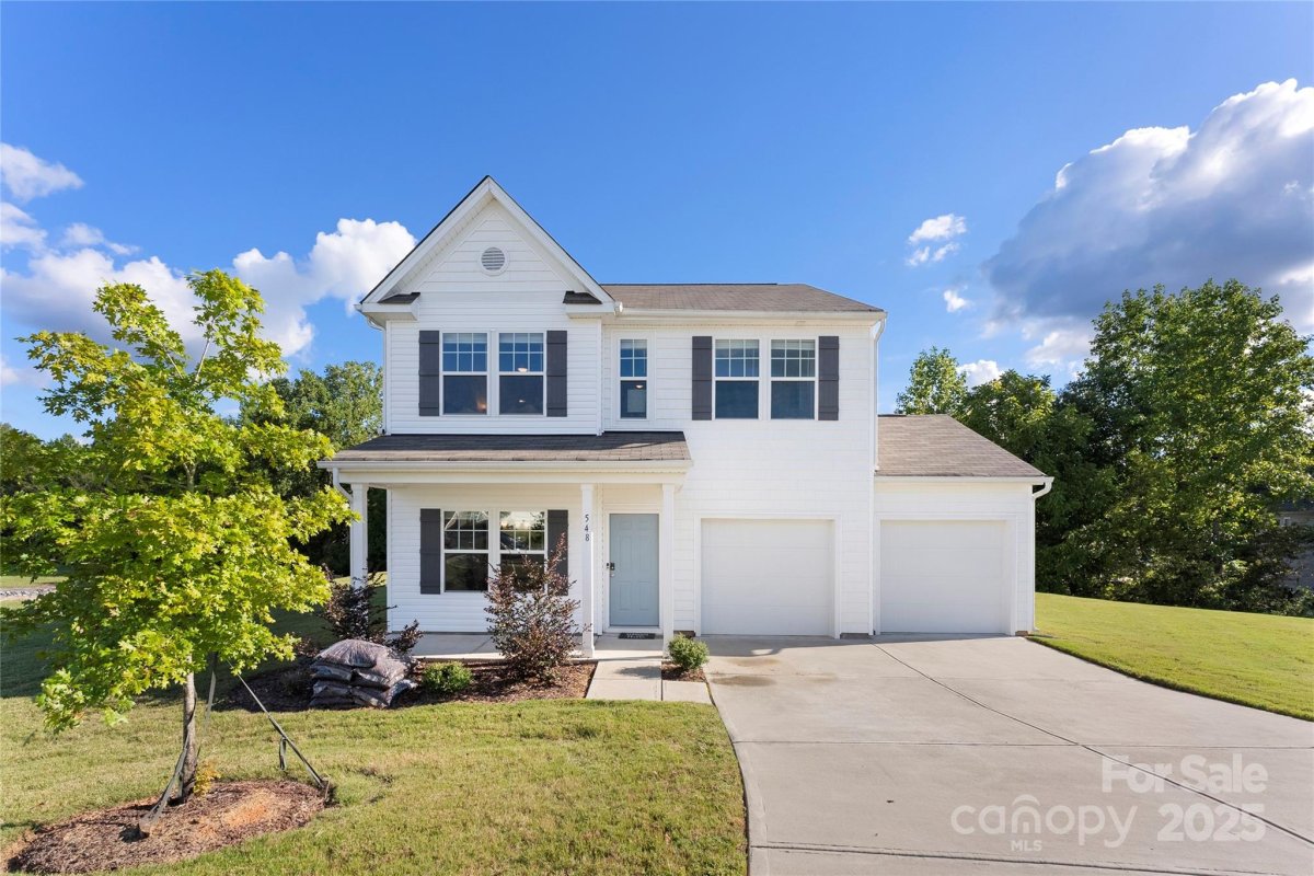 548 Dutch White Drive