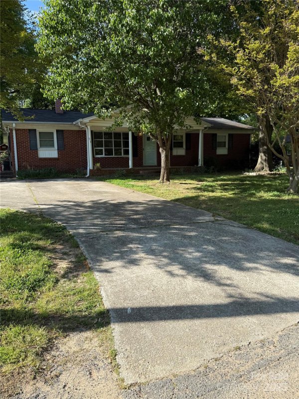 918 Carmel Drive