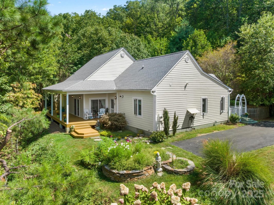 80 Ivy Cove Road
