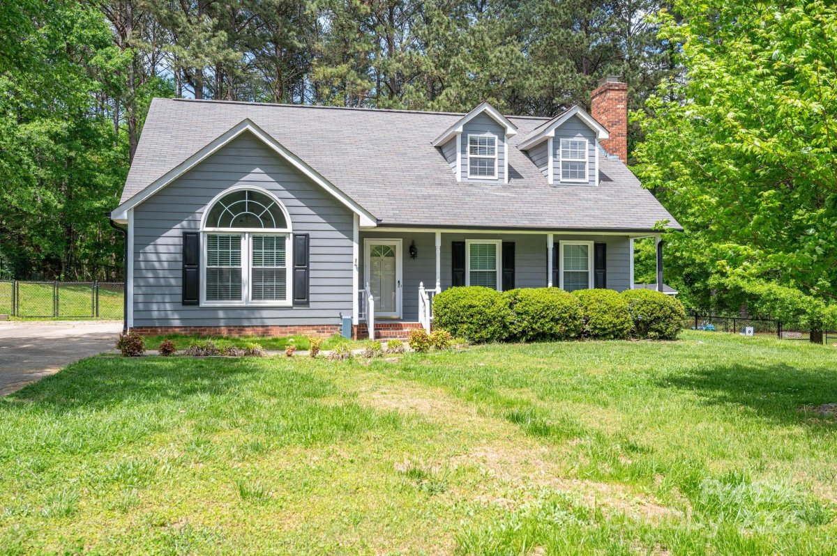 2439 Caswell Court