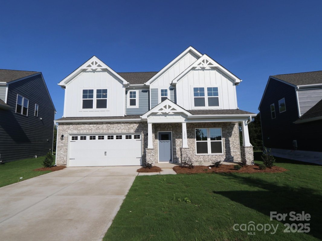 1215 Fremont Drive