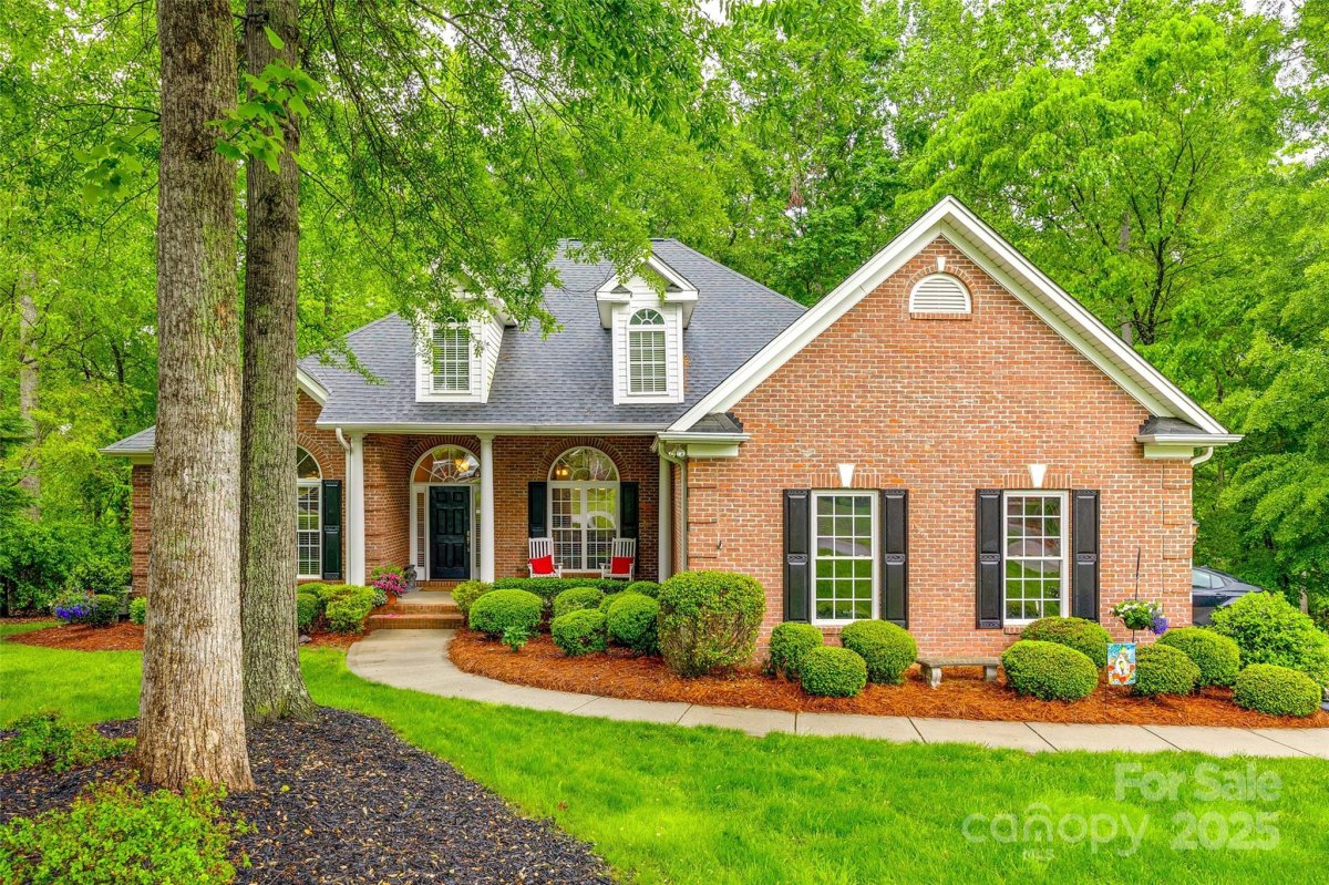 232 Highland Forest Drive