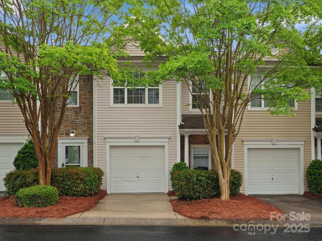 2137 Midnight Blue Lane