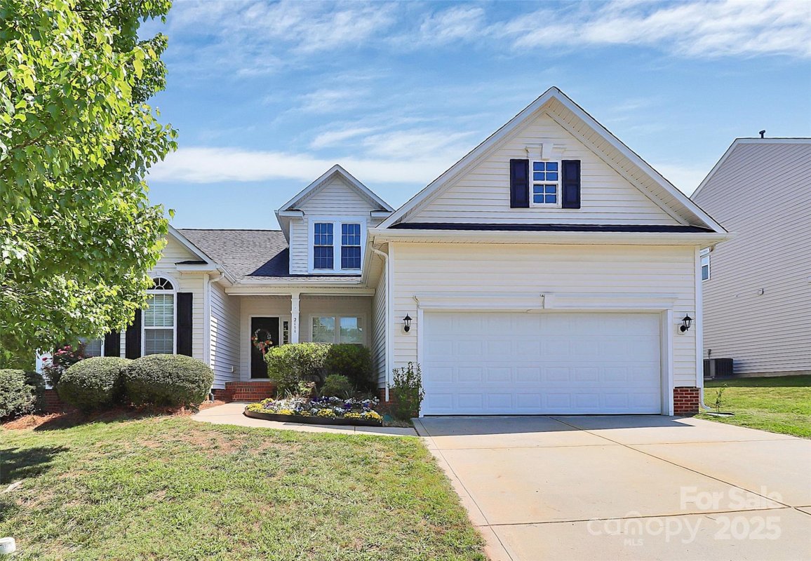2111 Savoy Place