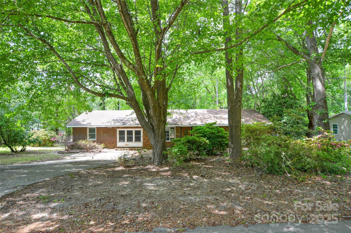 316 Anne Avenue