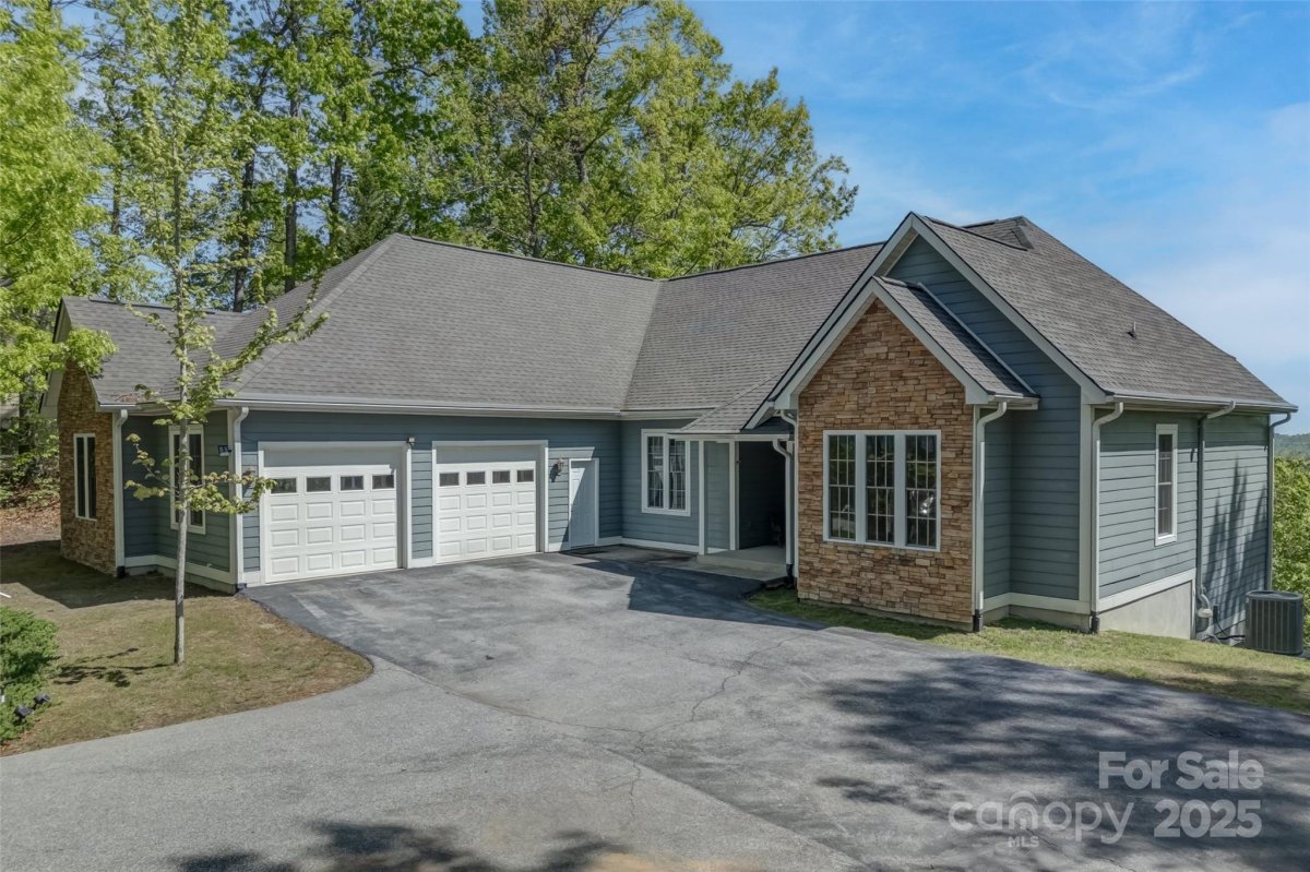 883 Big Raven Lane